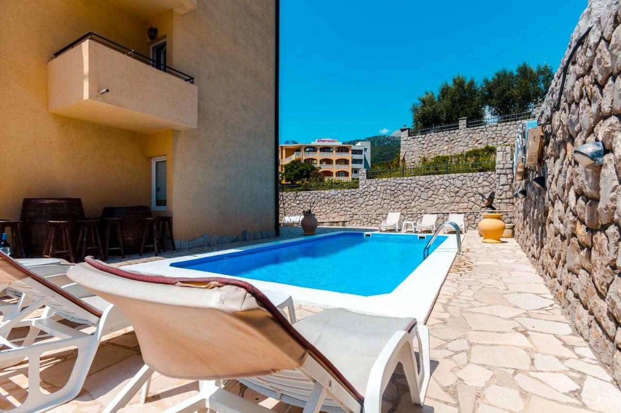 Hotell Bajkovic 4*